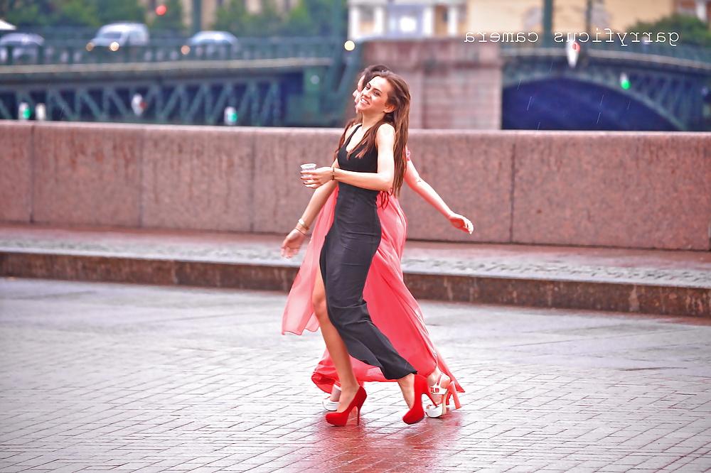 25P Russian street candids