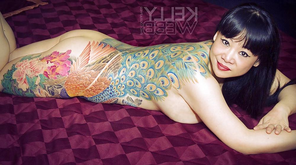 25P Tattooed Asian Model (Nude Pics, Big Breast)