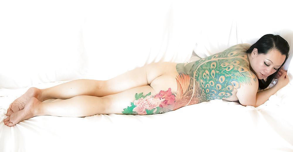 25P Tattooed Asian Model (Nude Pics, Big Breast)
