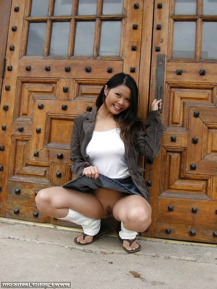15P Nude asian slut