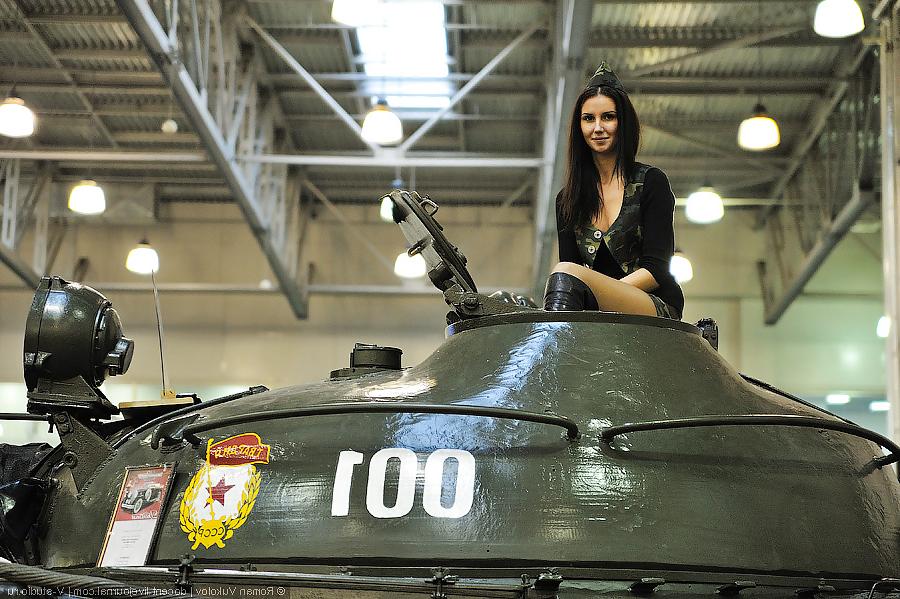 25P GIRLS&TANKS