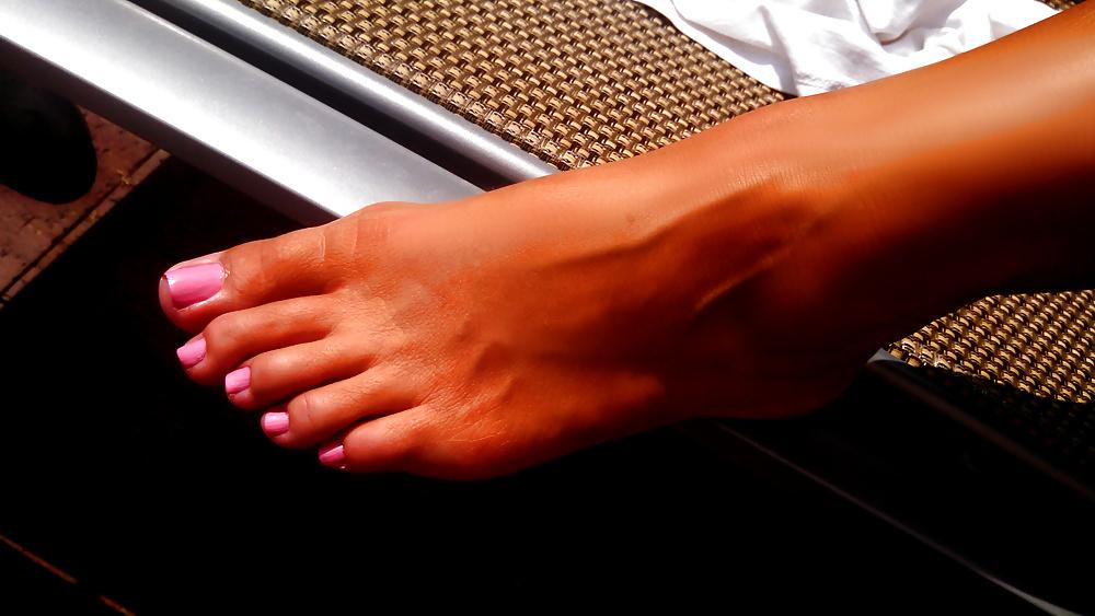5P Summer vacation feet!