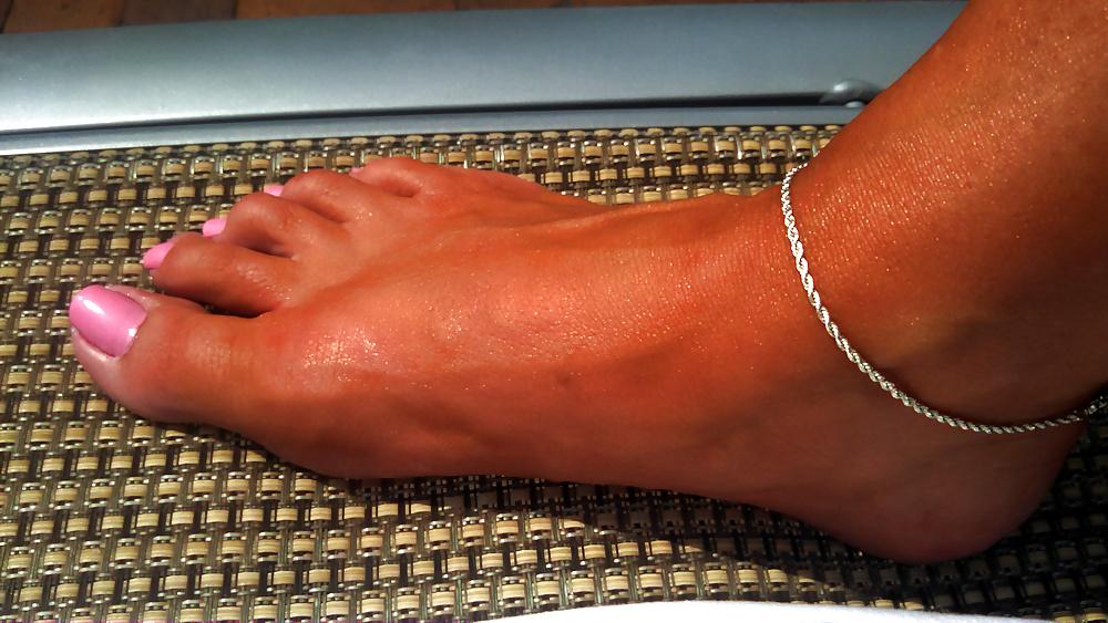 5P Summer vacation feet!