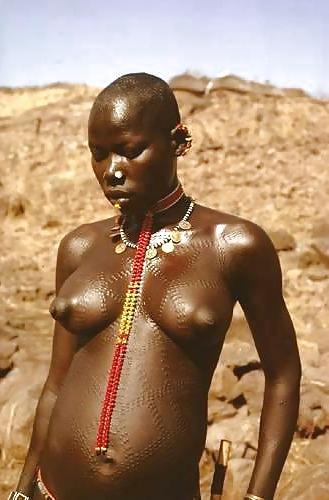 25P Nude Tribal Women