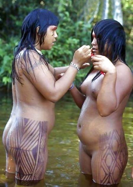25P Nude Tribal Women