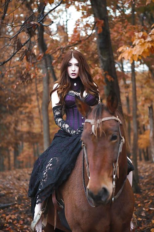 25P Perfect Storm - Beautiful Women In Purple - non porn