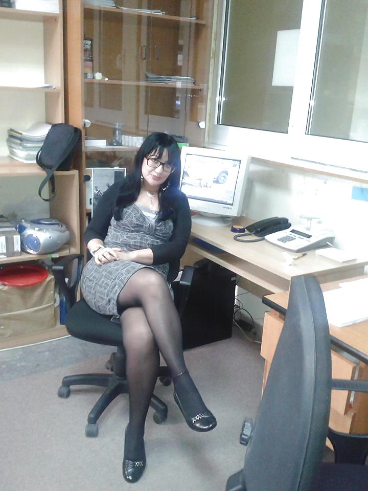 25P Selma - Pantyhose Lady