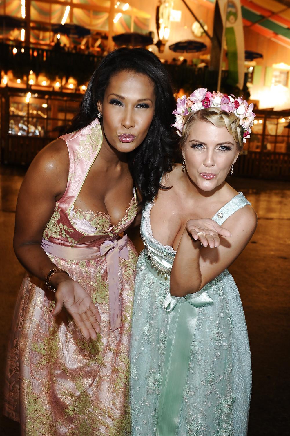 25P Jennifer Knaeble - Oktoberfest 2014
