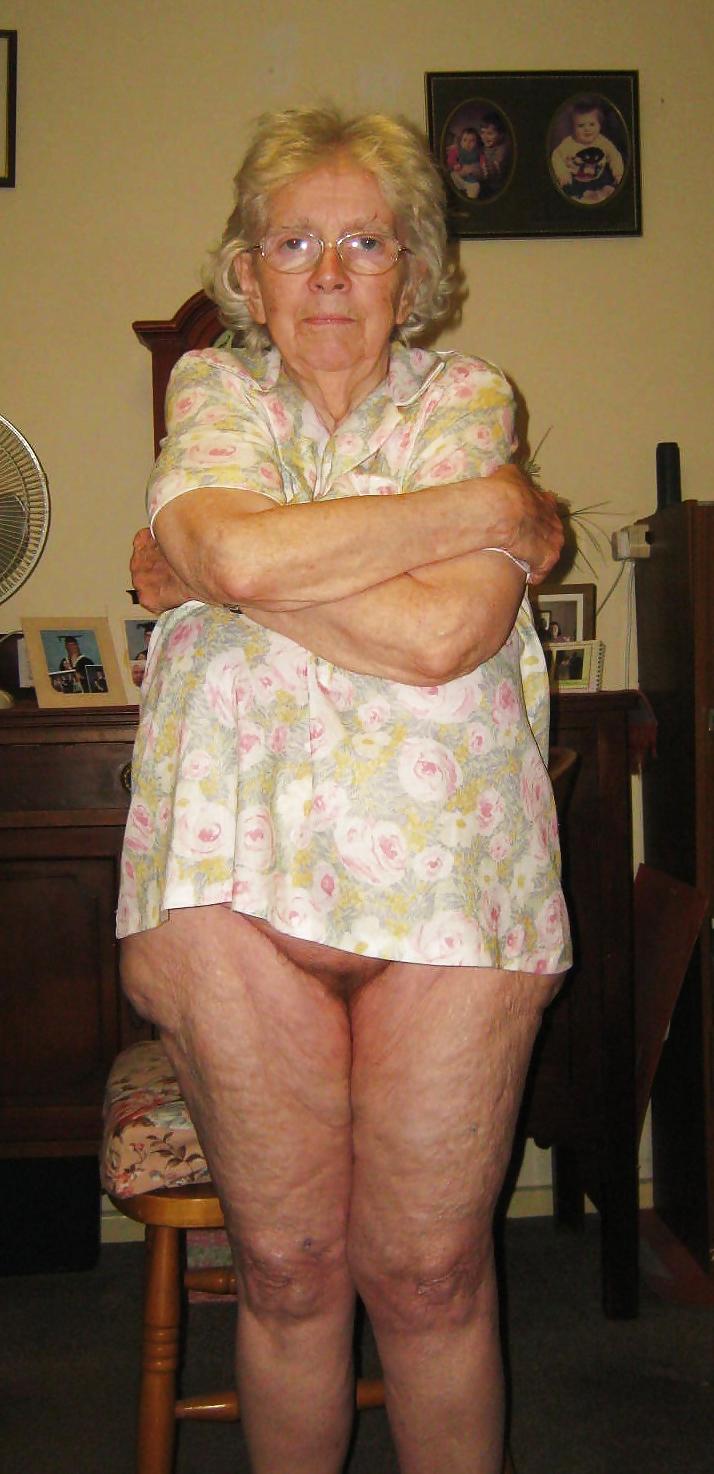 19P SHEILA 80 YEAR OLD GRANNY FROM UK