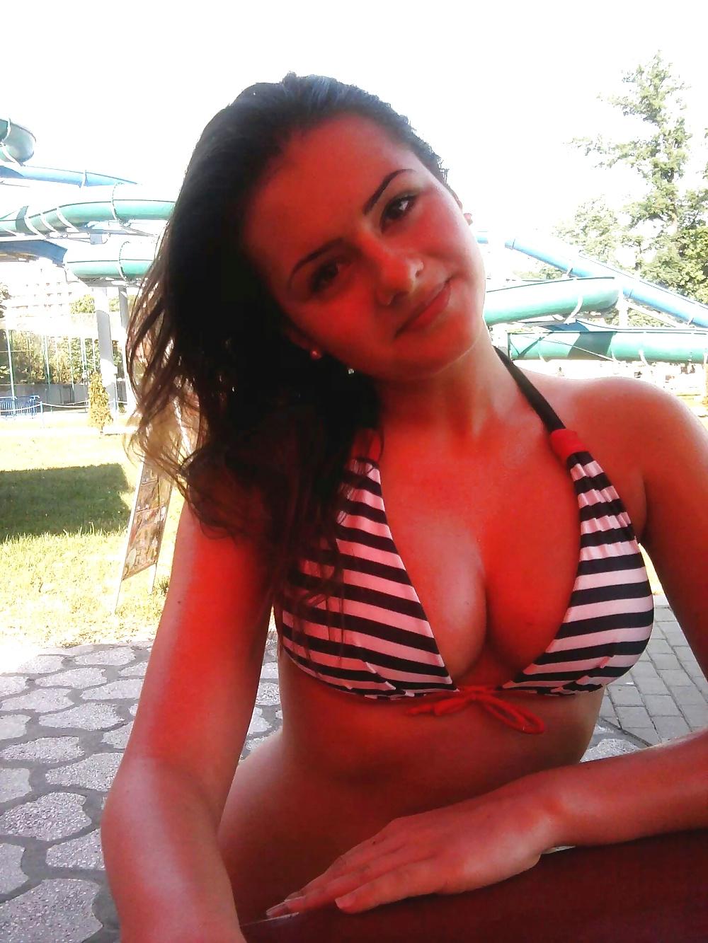 13P Romanian Teen Slut Larisa 2
