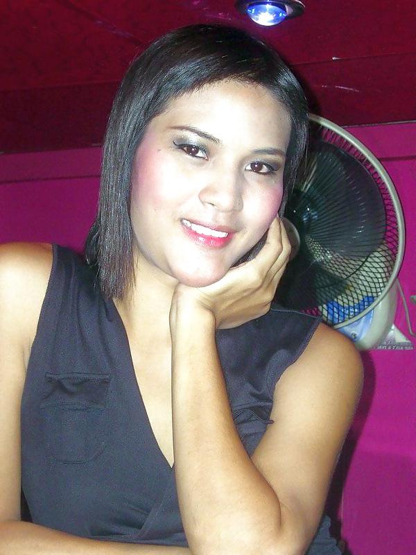 25P Pattaya Ladyboy Chin