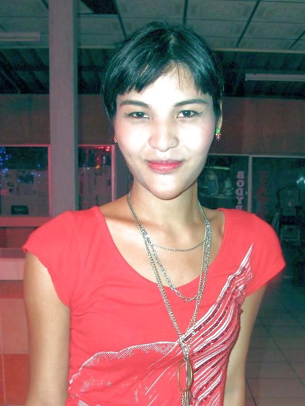 25P Pattaya Ladyboy Chin