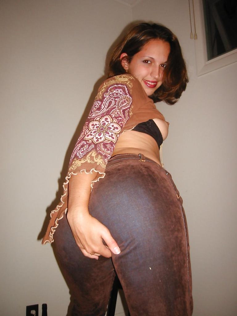 25P Amateur Lady Ass 6