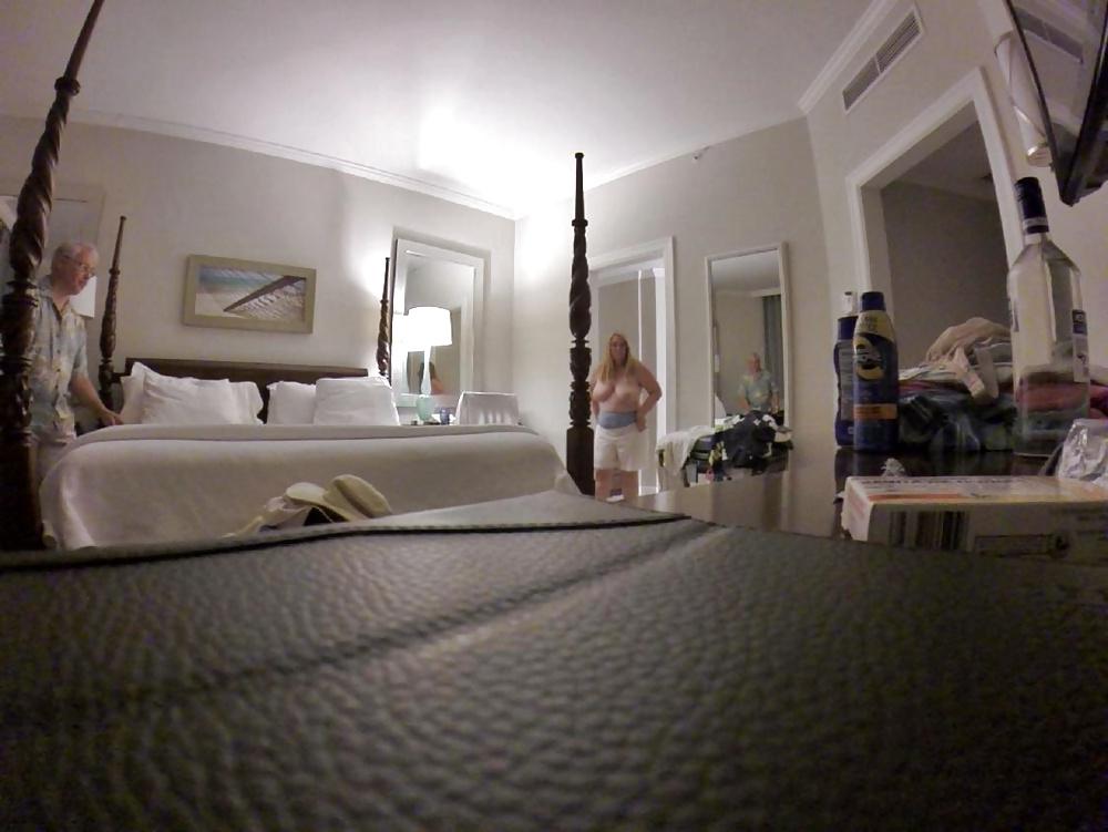 25P Vacation nudes of wife
