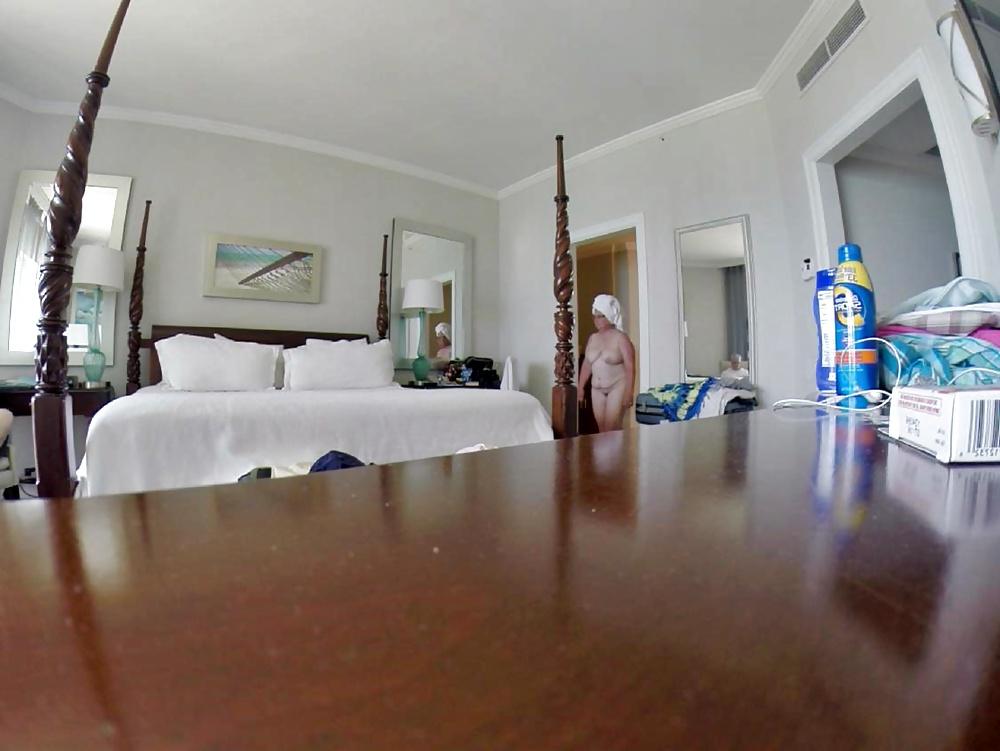 25P Vacation nudes of wife