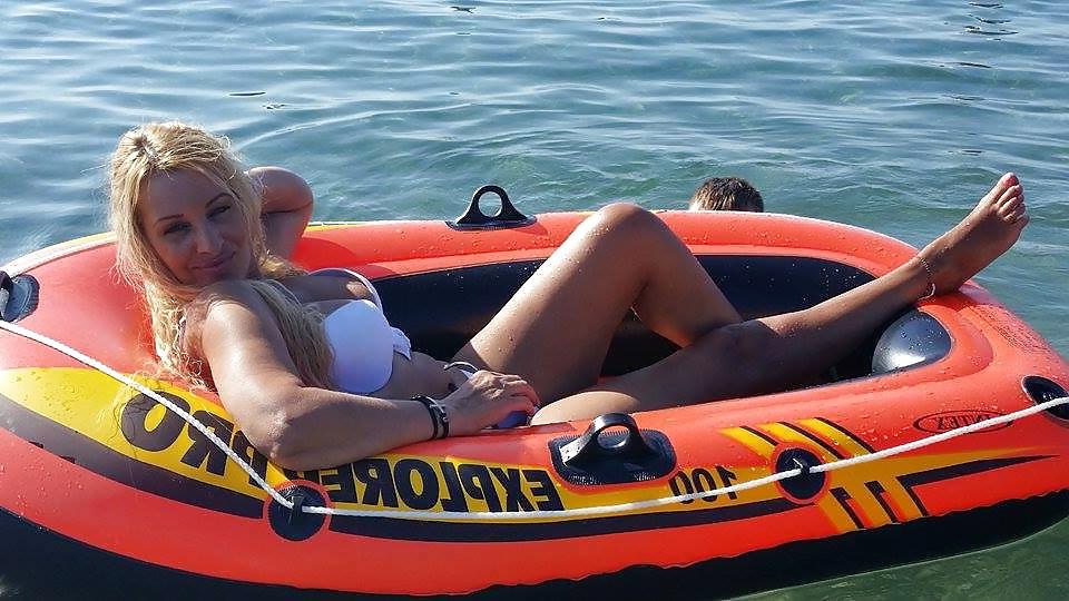 8P Amazing greek blonde milf- fb photos