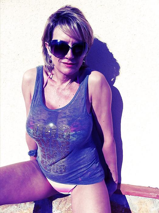 13P Rare Lady S Private Life Photos