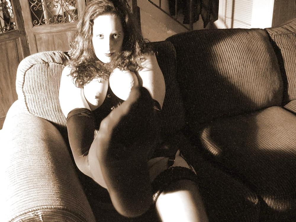 25P Amateur lady models mystery imagination