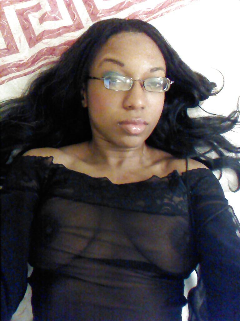 25P Selfie Sluts - non nude