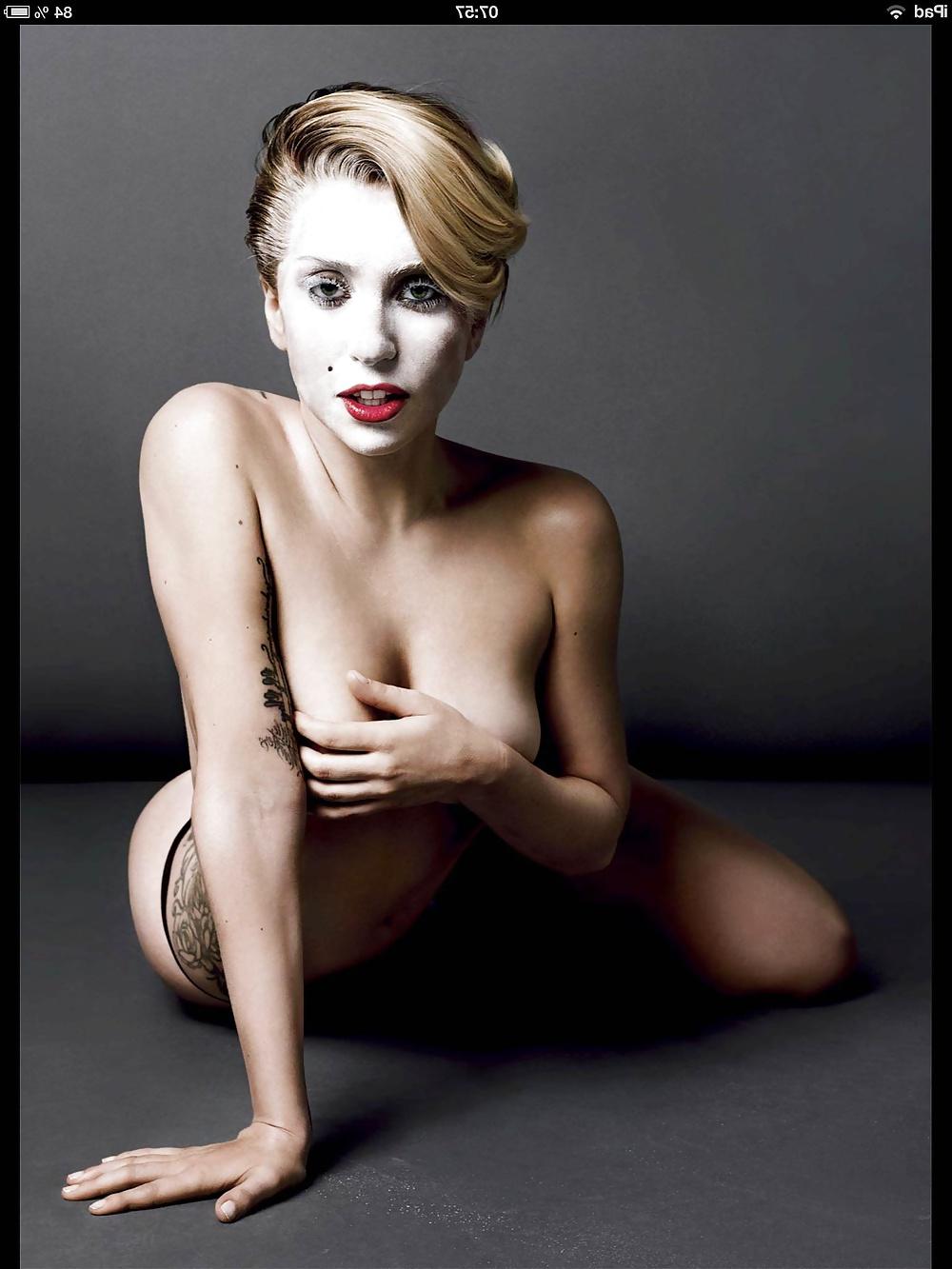 19P Lady Gaga Nude in V Magazine HQ Scans (CCM)