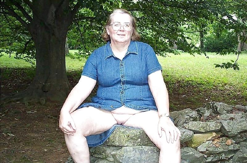 24P Comment For Sexy Granny Alice