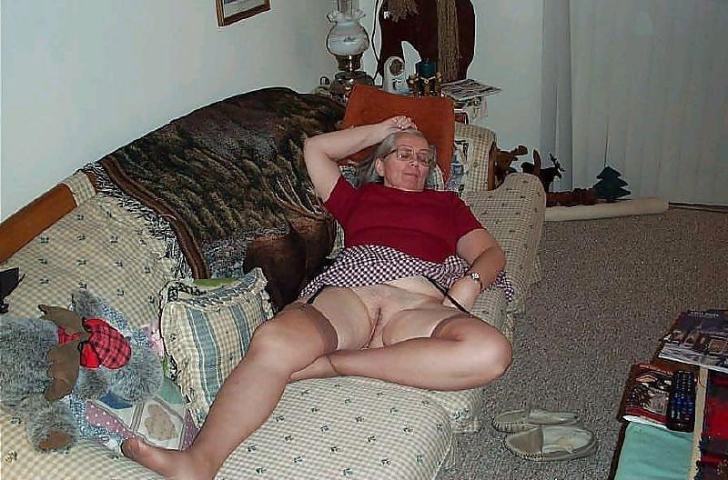 24P Comment For Sexy Granny Alice