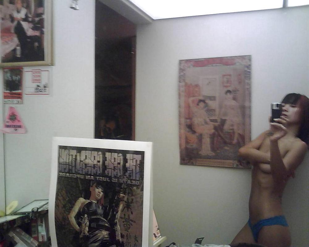 25P Bai Ling 