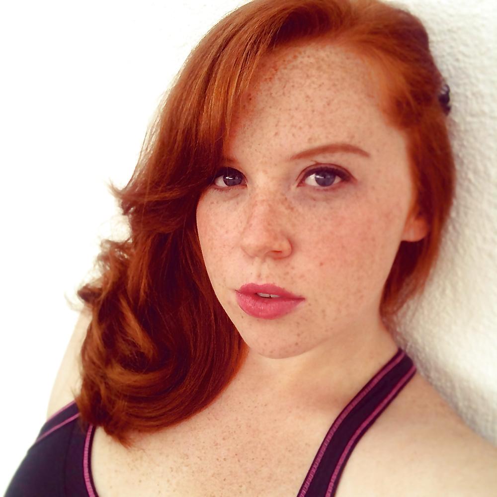 16P Redheads - Non Nude 6