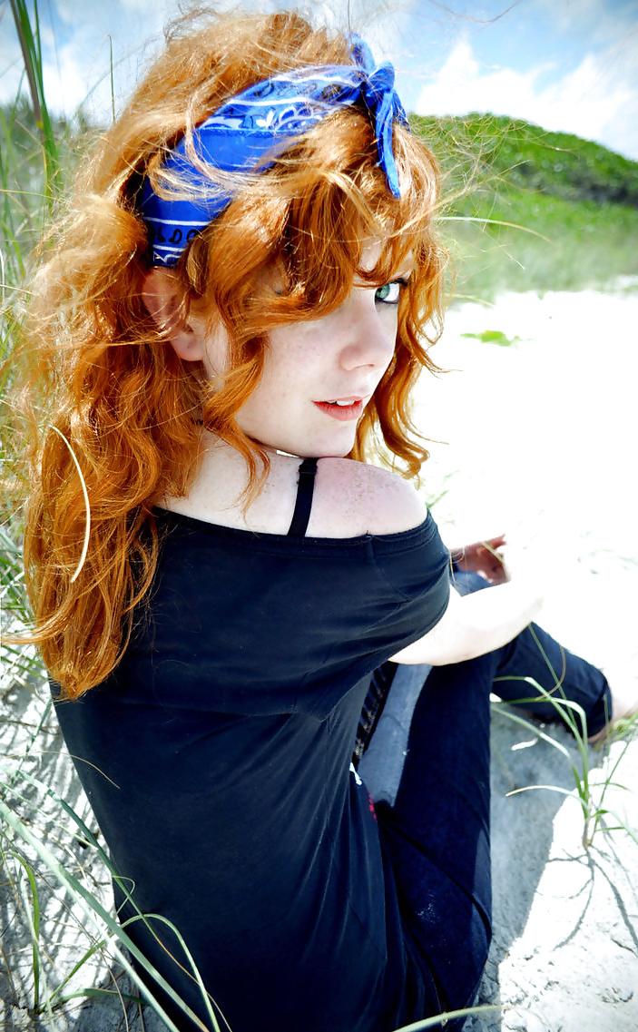 16P Redheads - Non Nude 6