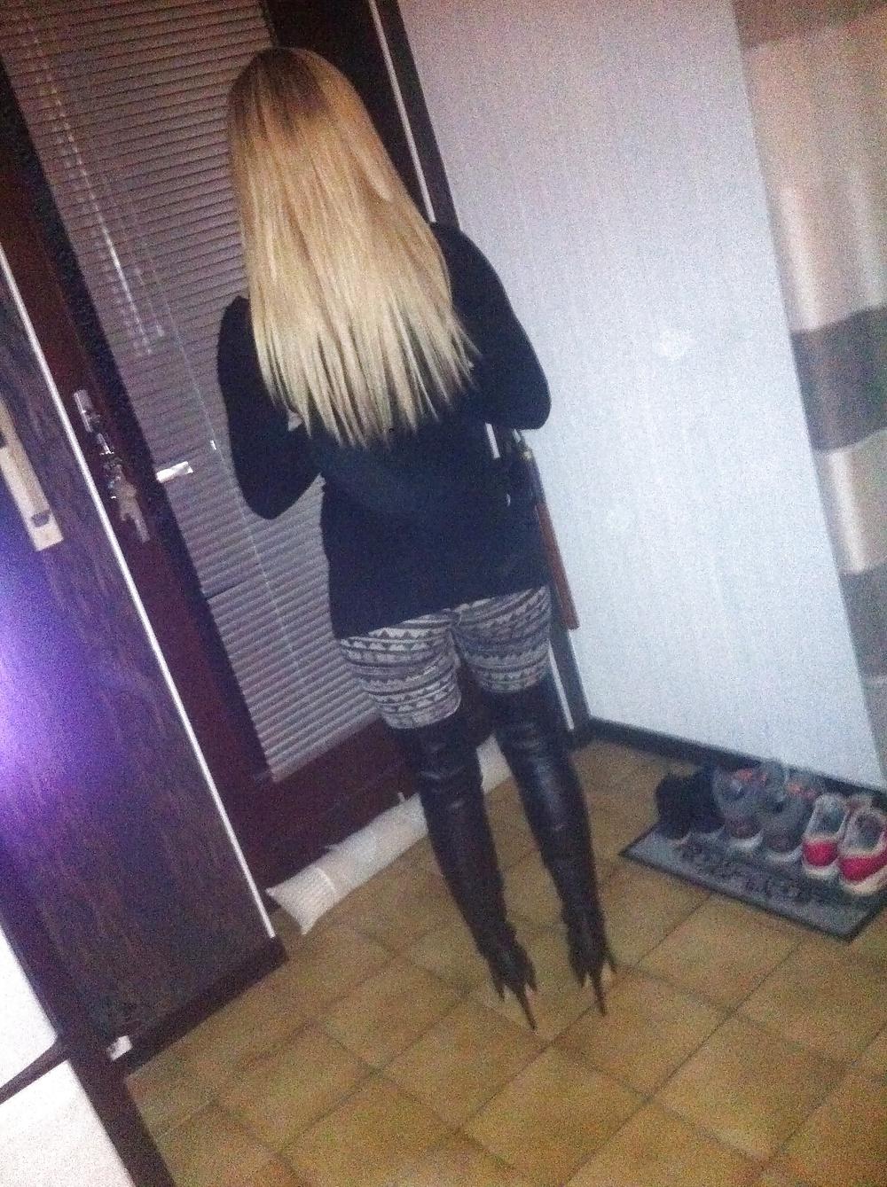 15P Nice (non nude) girls 160
