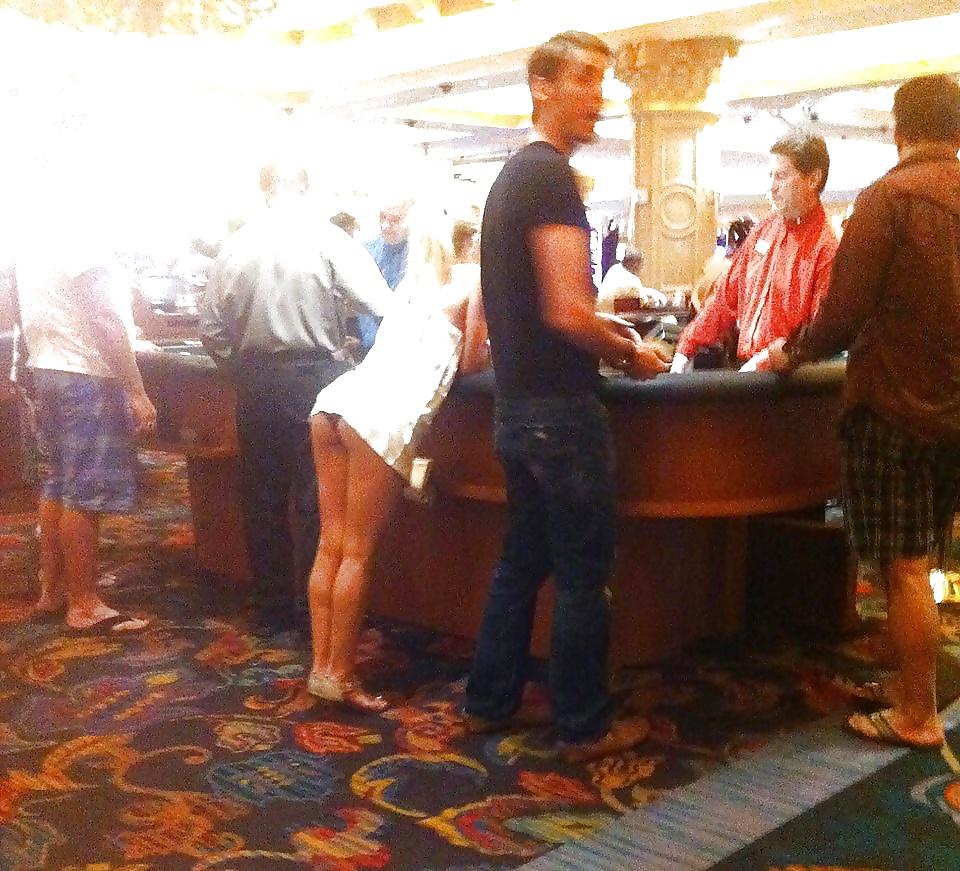 25P Upskirts 3