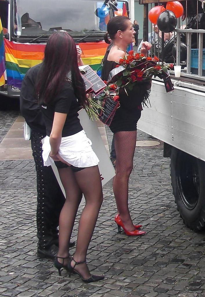 25P Upskirts 3