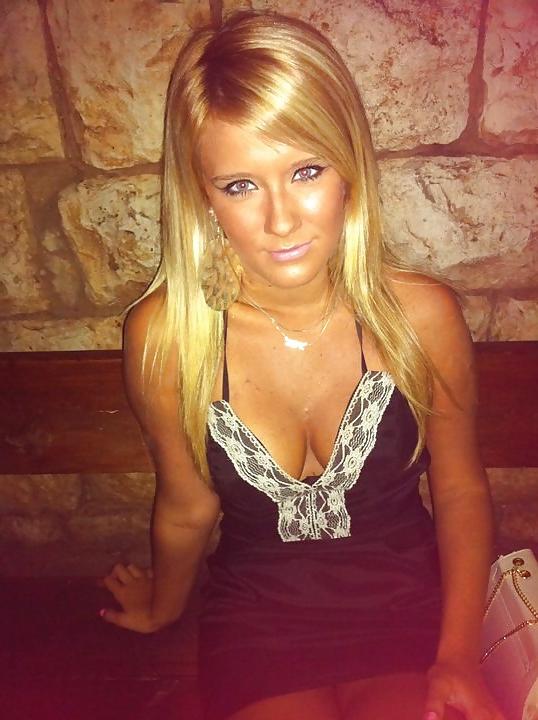 21P Super hot blonde non nude (comment please) #04