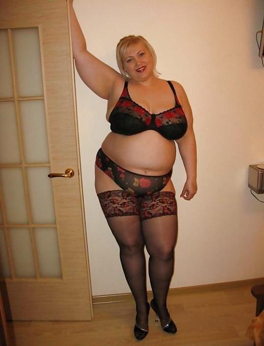 25P Mature lady