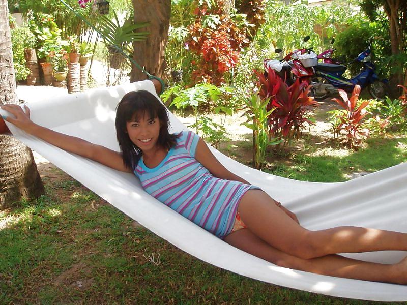 25P Pattaya Ladyboy Prair