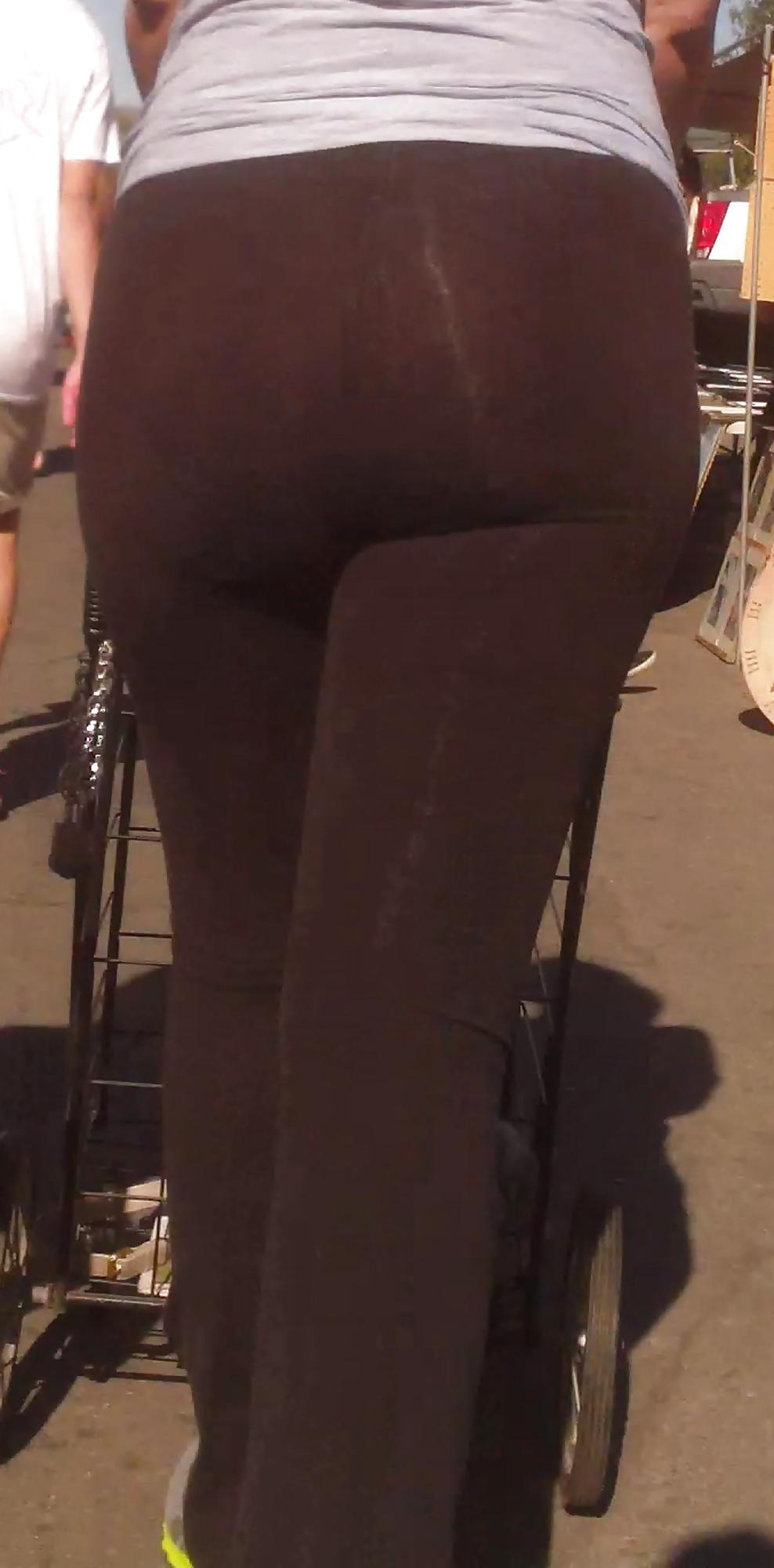 25P Big tight teen spandex butt & ass 