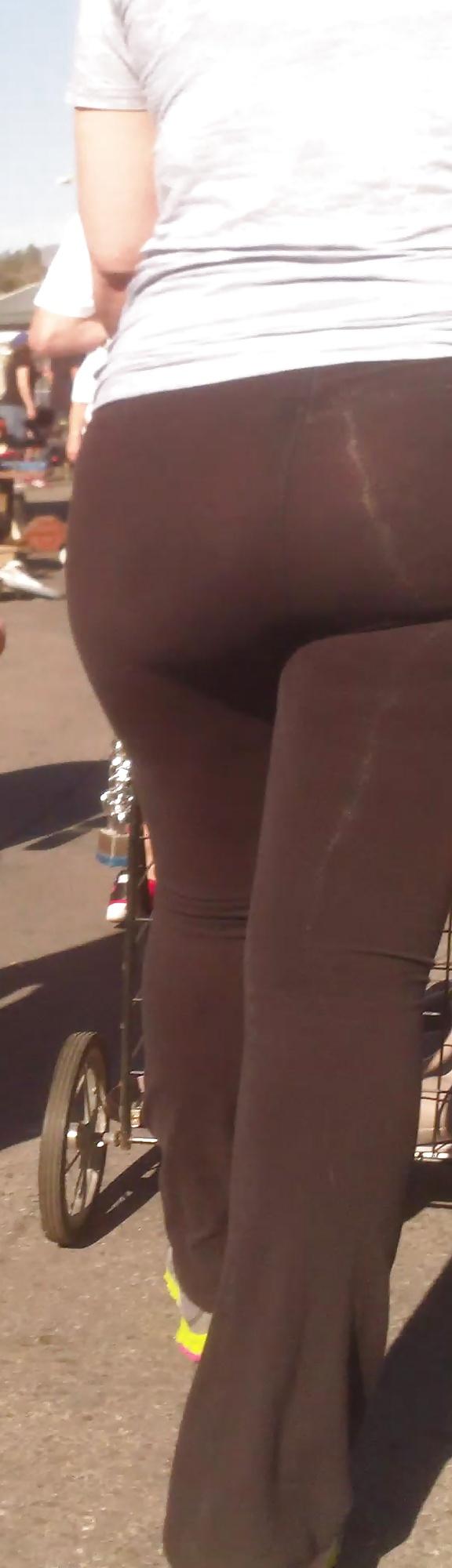 25P Big tight teen spandex butt & ass 