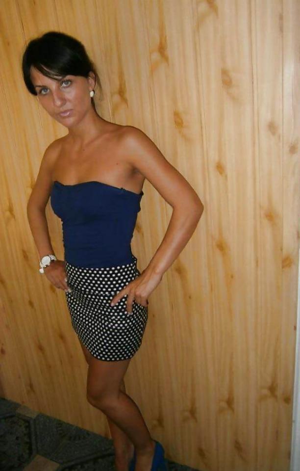 15P Romanian Teen Slut Flavia