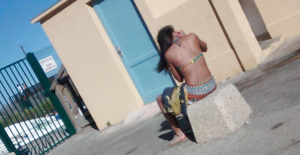 15P Voyeur a la plage