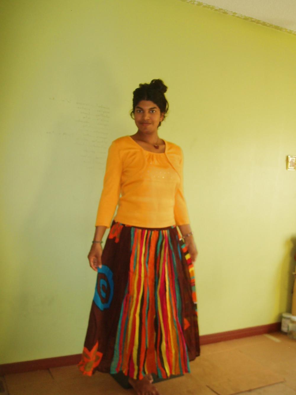 7P Stepsister in Yellow Skirt (Non-nude)