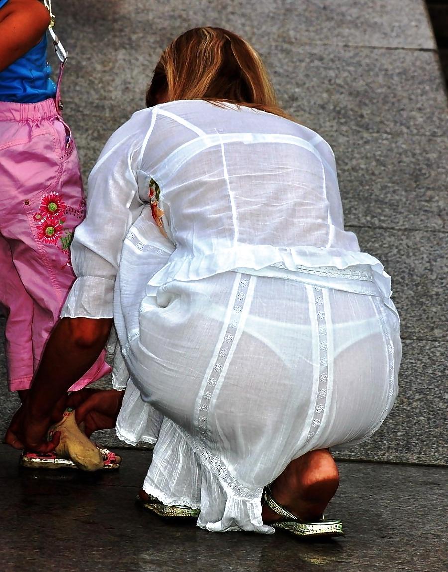 12P Candid public voyeur panties and thongs - hot asses