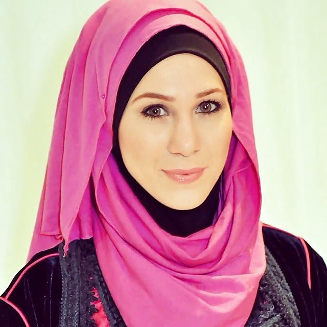25P Sexy hijabi girll - she's virgin ... - 2 -