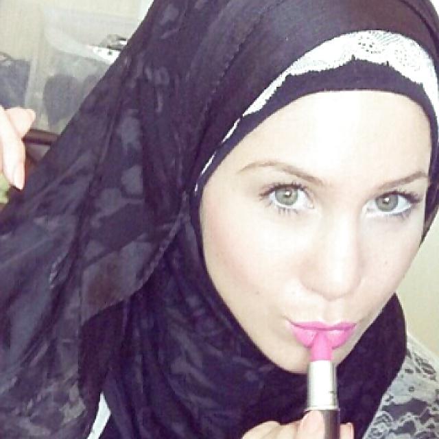 25P Sexy hijabi girll - she's virgin ... - 2 -