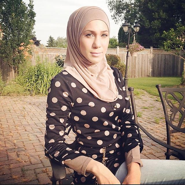 25P Sexy hijabi girll - she's virgin ... - 2 -