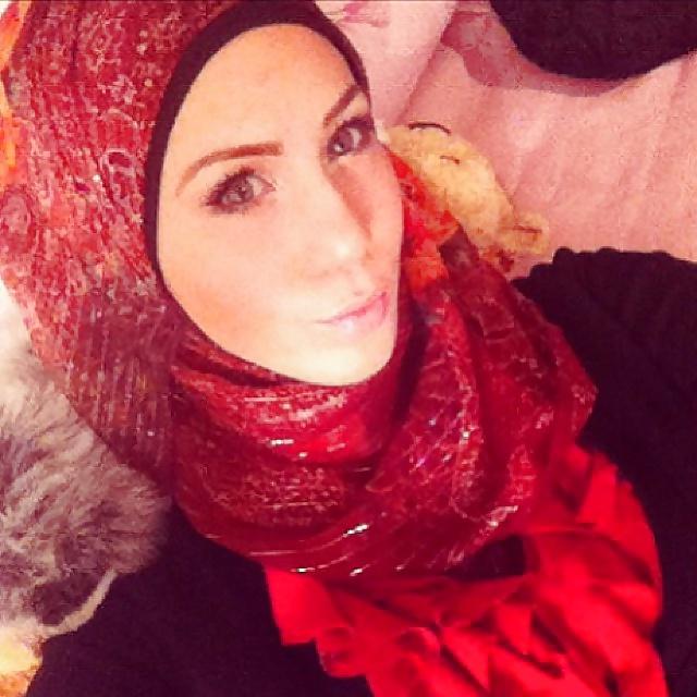 25P Sexy hijabi girll - she's virgin ... - 2 -