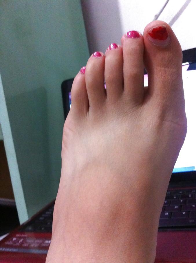 12P (3) My asian GF's feet, toes and soles! Chinese foot fetish!