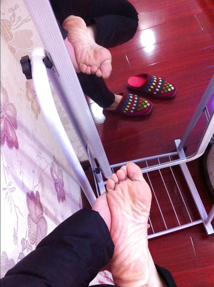 12P (3) My asian GF's feet, toes and soles! Chinese foot fetish!
