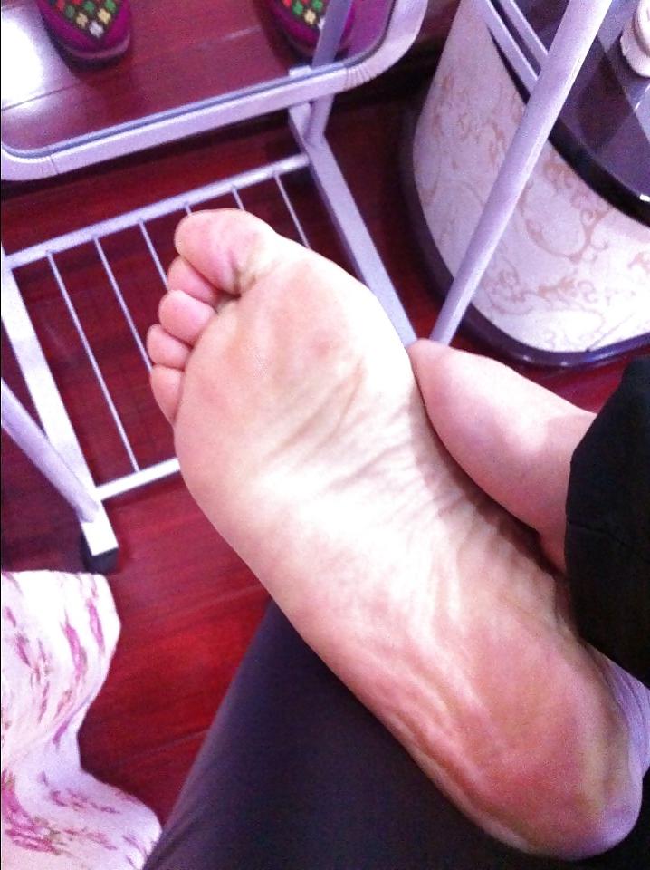 12P (3) My asian GF's feet, toes and soles! Chinese foot fetish!