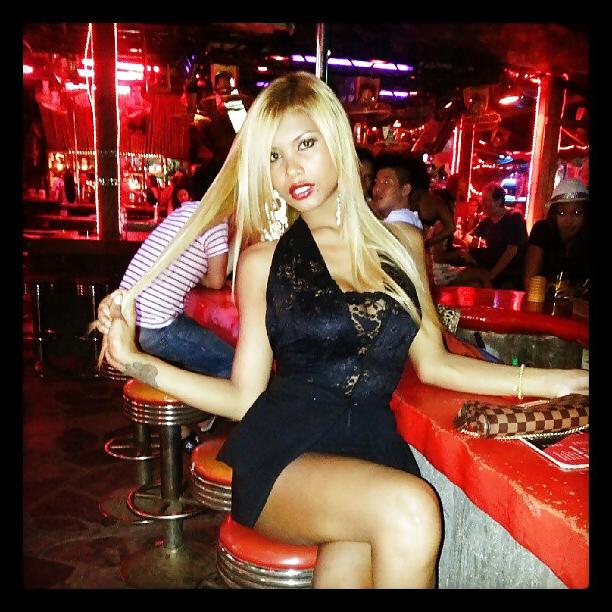 18P Top thailändische Prostituierte (kein Ladyboy)