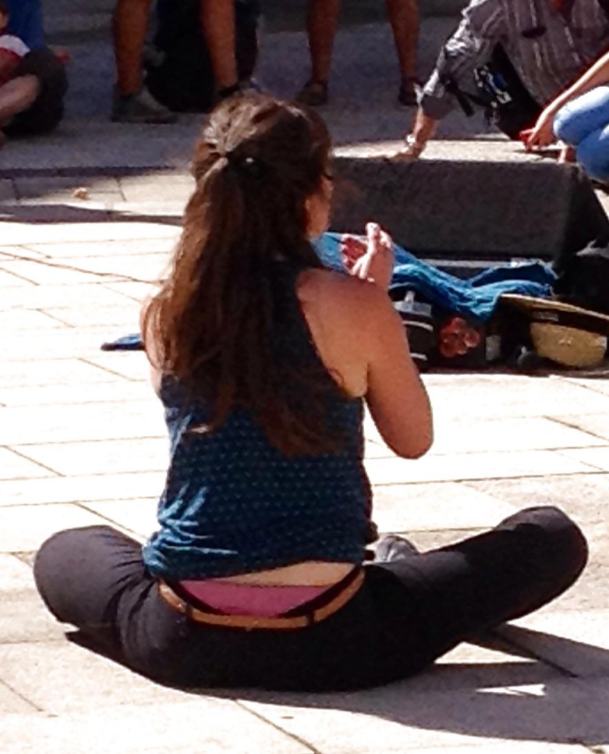 7P Voyeur dans la rue